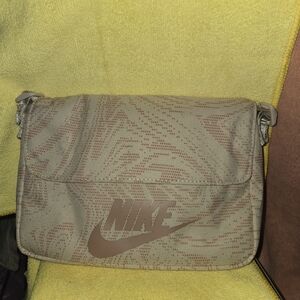 Nike Women's Tan Shoulder Bag
